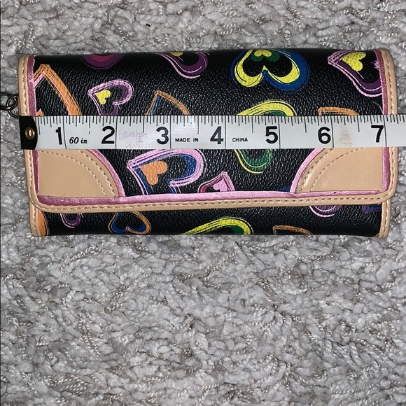 Multicolored Heart Snap Wallet - Picture 7 of 8